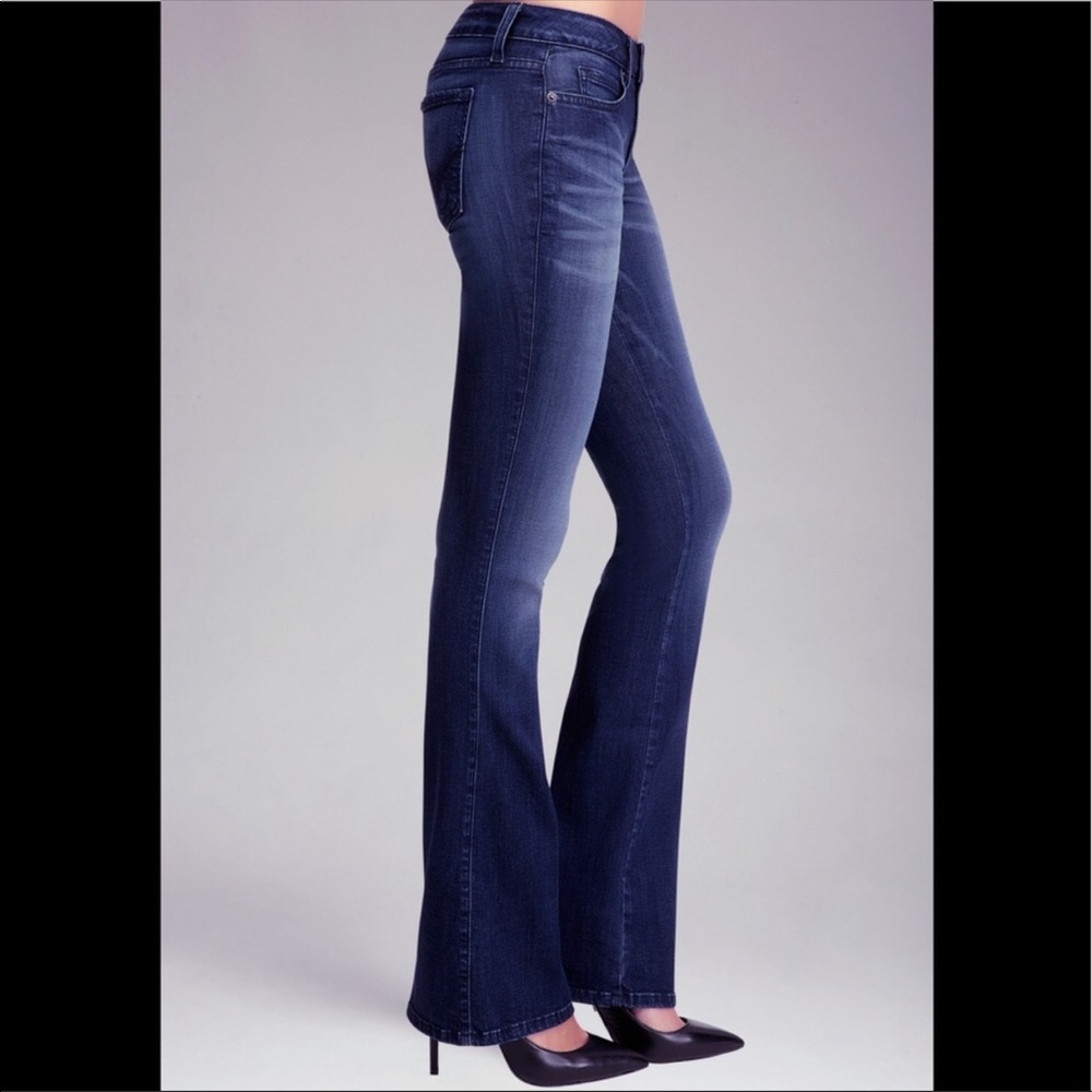 NWOT BEBE Bootcut Sz 28” Waist Jeans